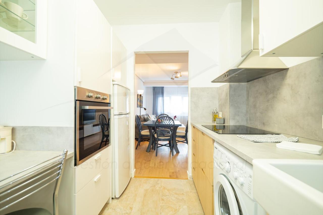El Carbayedo Apartment Aviles Bagian luar foto